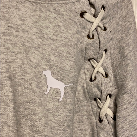 Gray cropped shirt - Picture 2 of 3